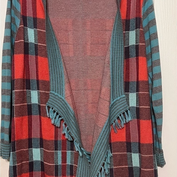 Matilda Jane plaid Cardigan Sweater w/fringe detail size medium - Picture 2 of 9
